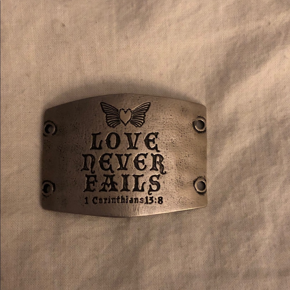 Love Never Fails sentiments penny and Eva Silver Inspirational plate